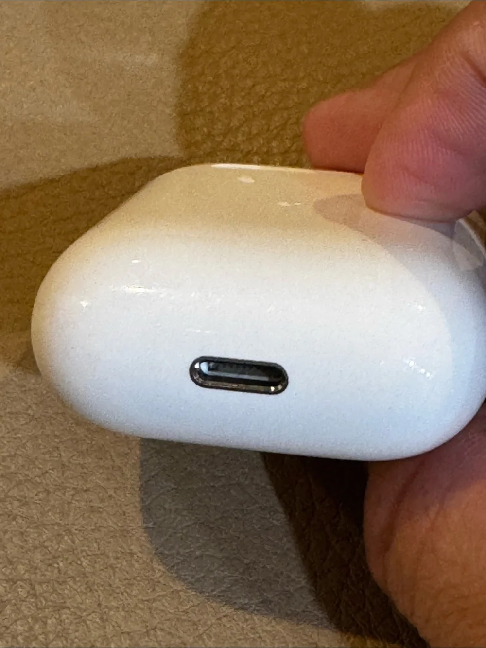 Apple AirPods 1st Generation Wireless Earbuds with Charging Case – TESTED